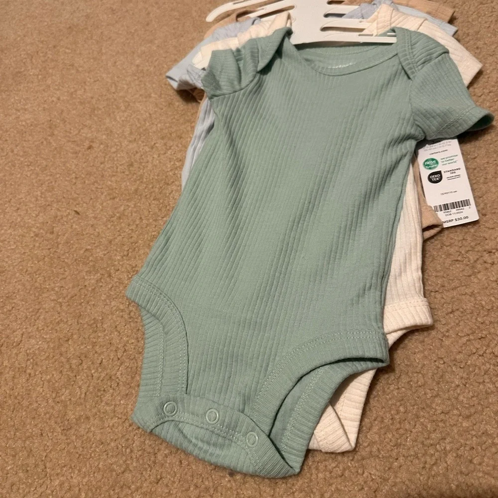 Carter's 3month Baby Bodysuits - Picture 2 of 7